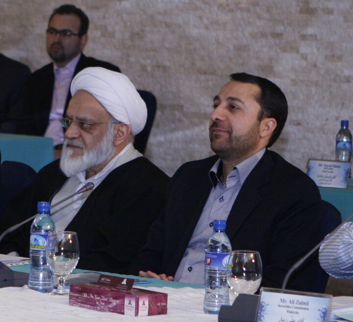 ارتباط مالک پتروشیمی میانکاله با صالح آبادی رئیس کل بانک مرکزی ارتباط مالک پتروشیمی میانکاله با صالح آبادی رئیس کل بانک مرکزی