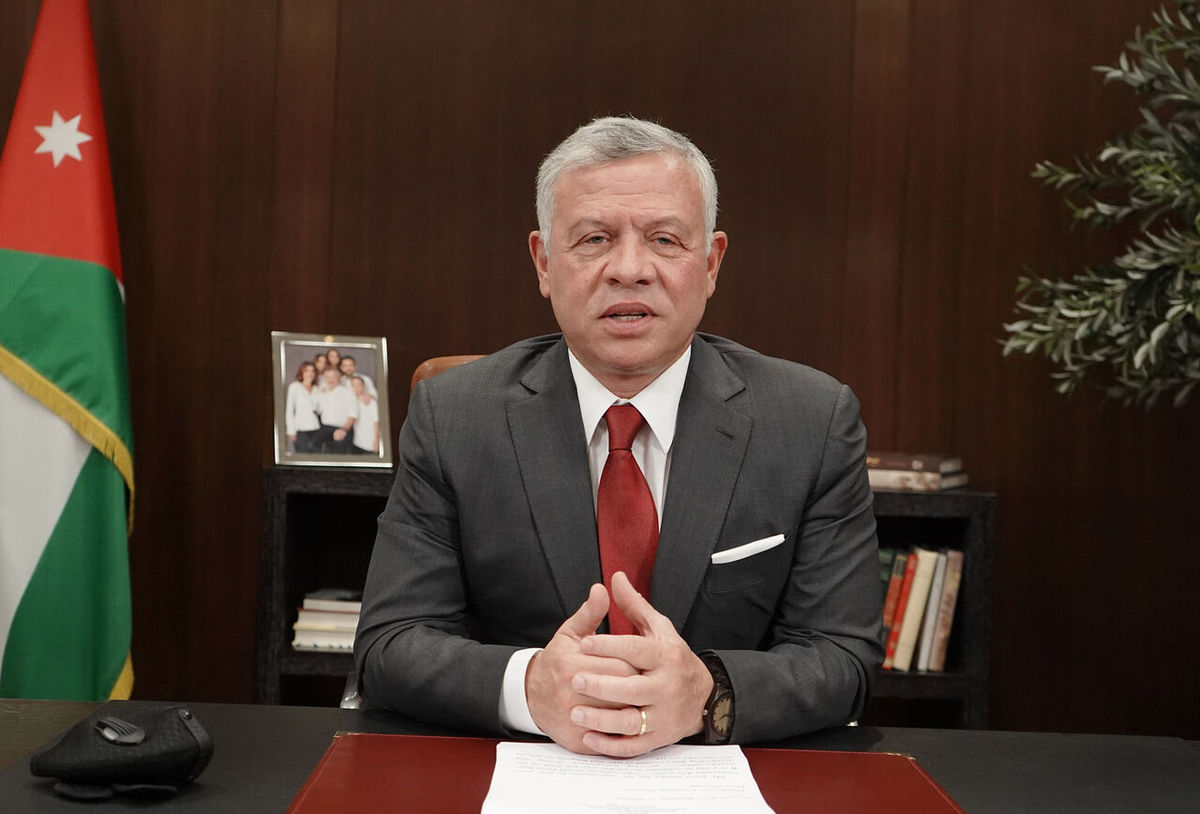 پادشاه اردن: گروه های شبه نظامی مرتبط با ایران به مرزهای ما حمله می کنند پادشاه اردن: گروه های شبه نظامی مرتبط با ایران به مرزهای ما حمله می کنند