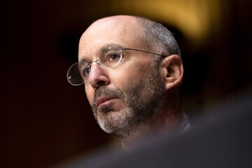 رابرت مالی کجاست؟/چرا بجای حضور در جلسه سناتورها در باره ایران به مرخصی رفت؟ رابرت مالی کجاست؟/چرا بجای حضور در جلسه سناتورها در باره ایران به مرخصی رفت؟