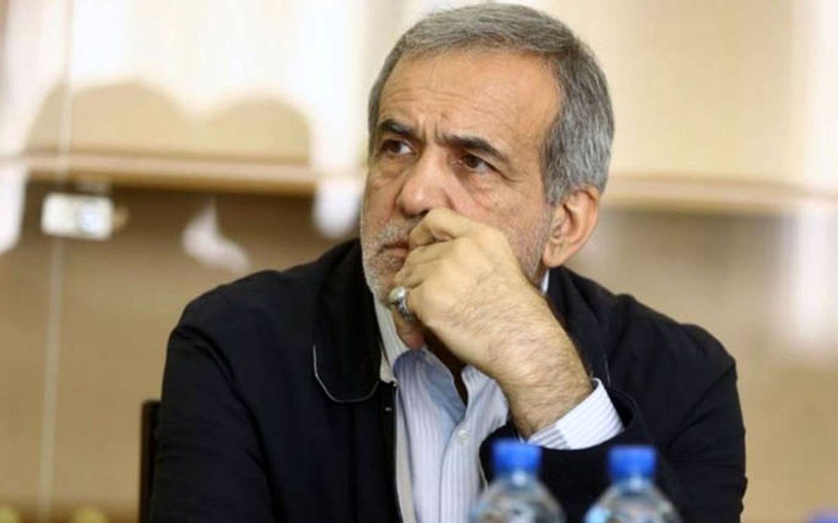 پزشکیان در جمع نمایندگان ادوار: منتظر تشکیل ستاد نباشید، مردم را به پای صندوقها بیاورید / مردمیبودن را فراموش نخواهم کرد پزشکیان در جمع نمایندگان ادوار: منتظر تشکیل ستاد نباشید، مردم را به پای صندوقها بیاورید / مردمیبودن را فراموش نخواهم کرد