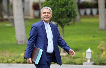 فرمانده اقتصادی ستاد پزشکیان کیست؟ / علیطیبنیا چگونه تورم را تکرقمی کرد؟ فرمانده اقتصادی ستاد پزشکیان کیست؟ / علیطیبنیا چگونه تورم را تکرقمی کرد؟