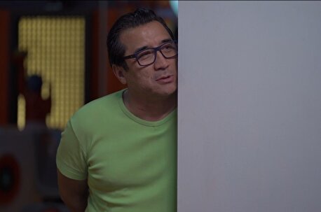 آقای خداداد عزیزی، آن دریبلها کجا و این لمپنبازیها کجا؟