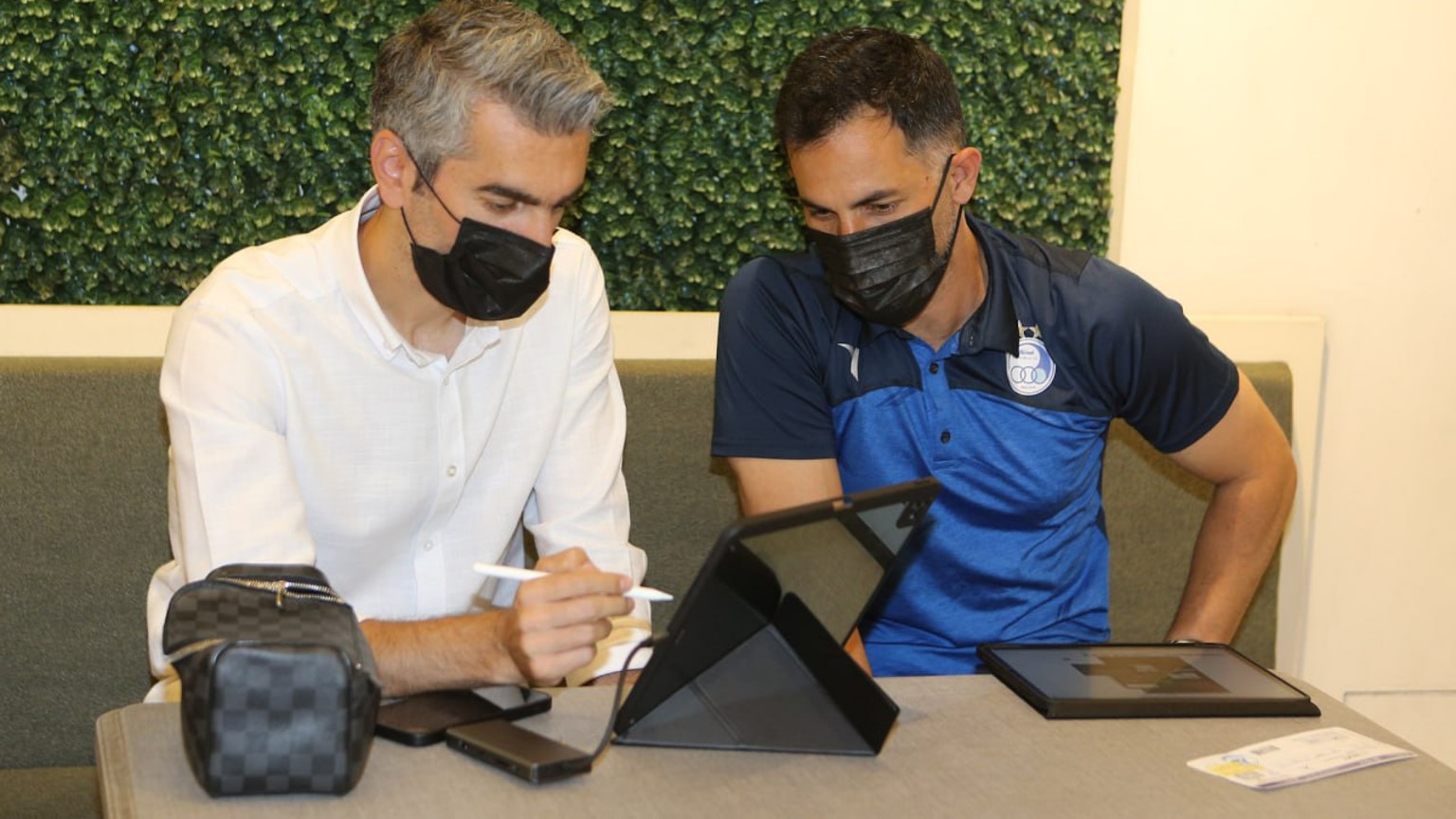 استقلال به دنبال جذب دو مدافع معروف استقلال به دنبال جذب دو مدافع معروف